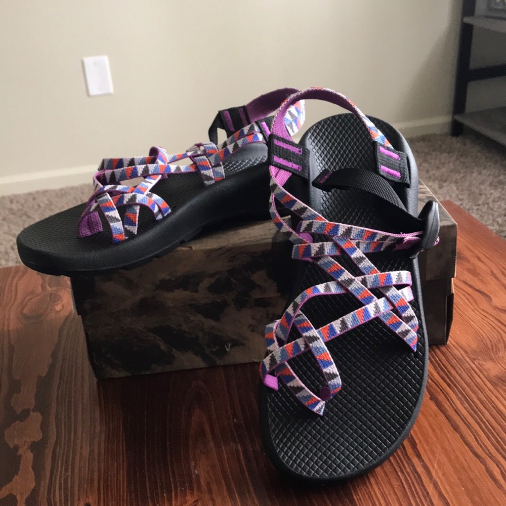 Chaco women’s ZX2 Classic - camper purple size 9